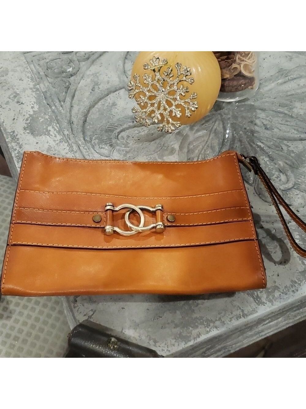 🦁 Pratesi Italian Leather Clutch